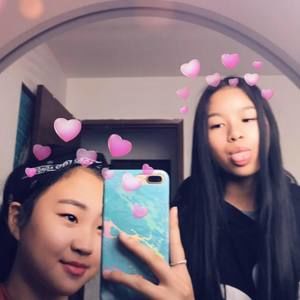 Meet your Posher, Ena